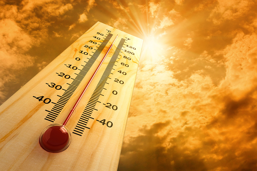 thermometer show high heat temperatures